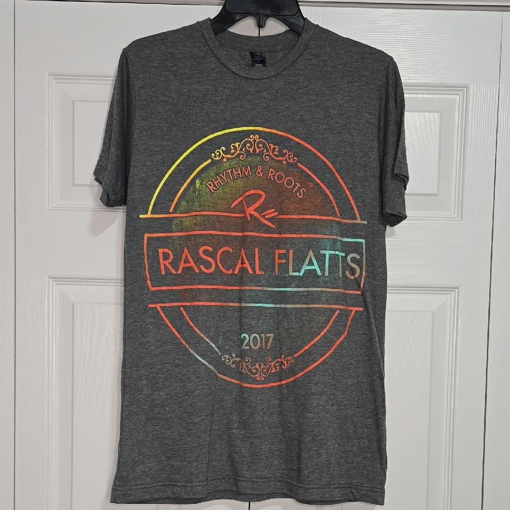 NWOT Rascal Flatts Tshirt - Picture 1 of 3